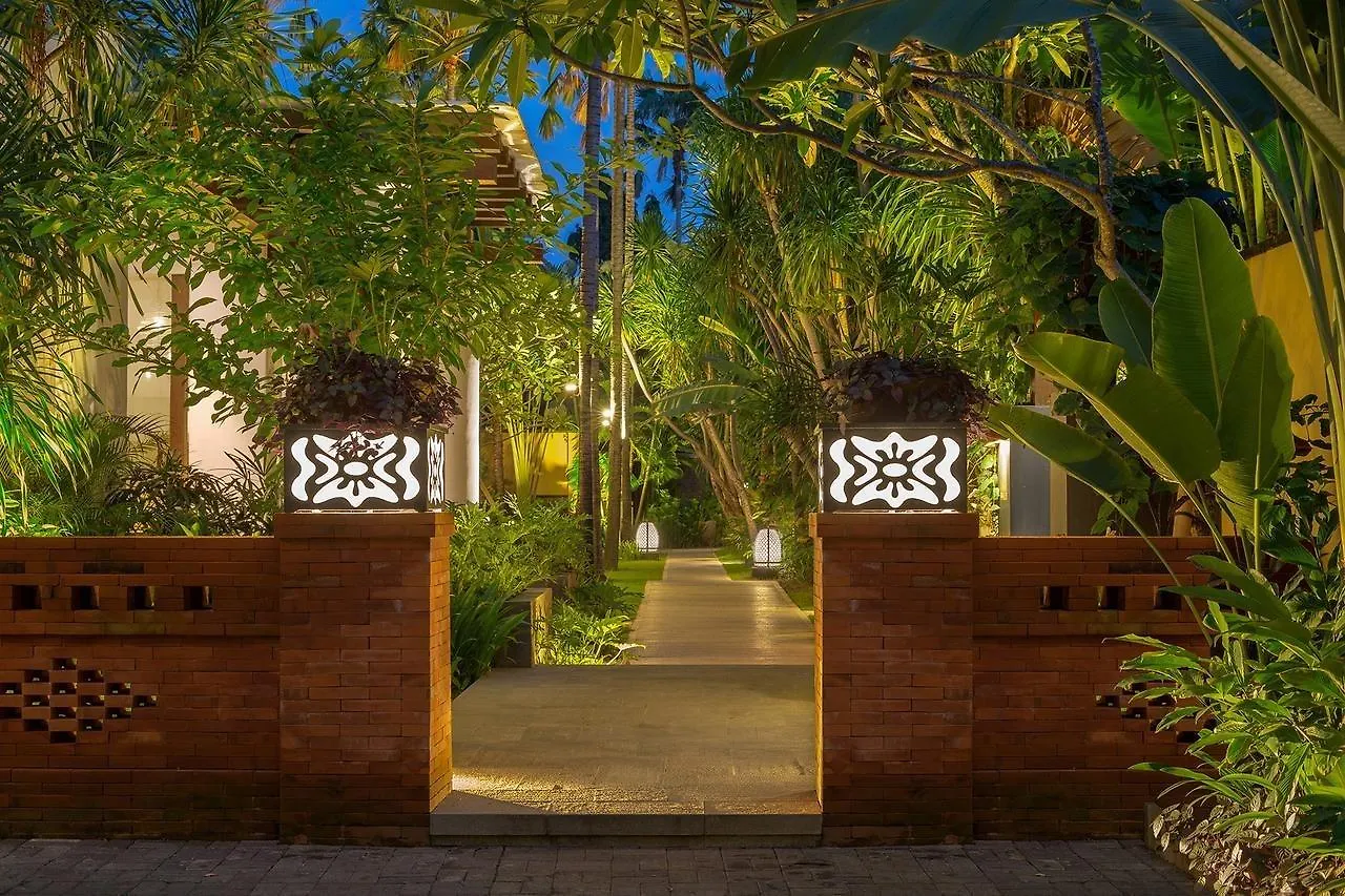 Alaya Dedaun Kuta Villa Legian