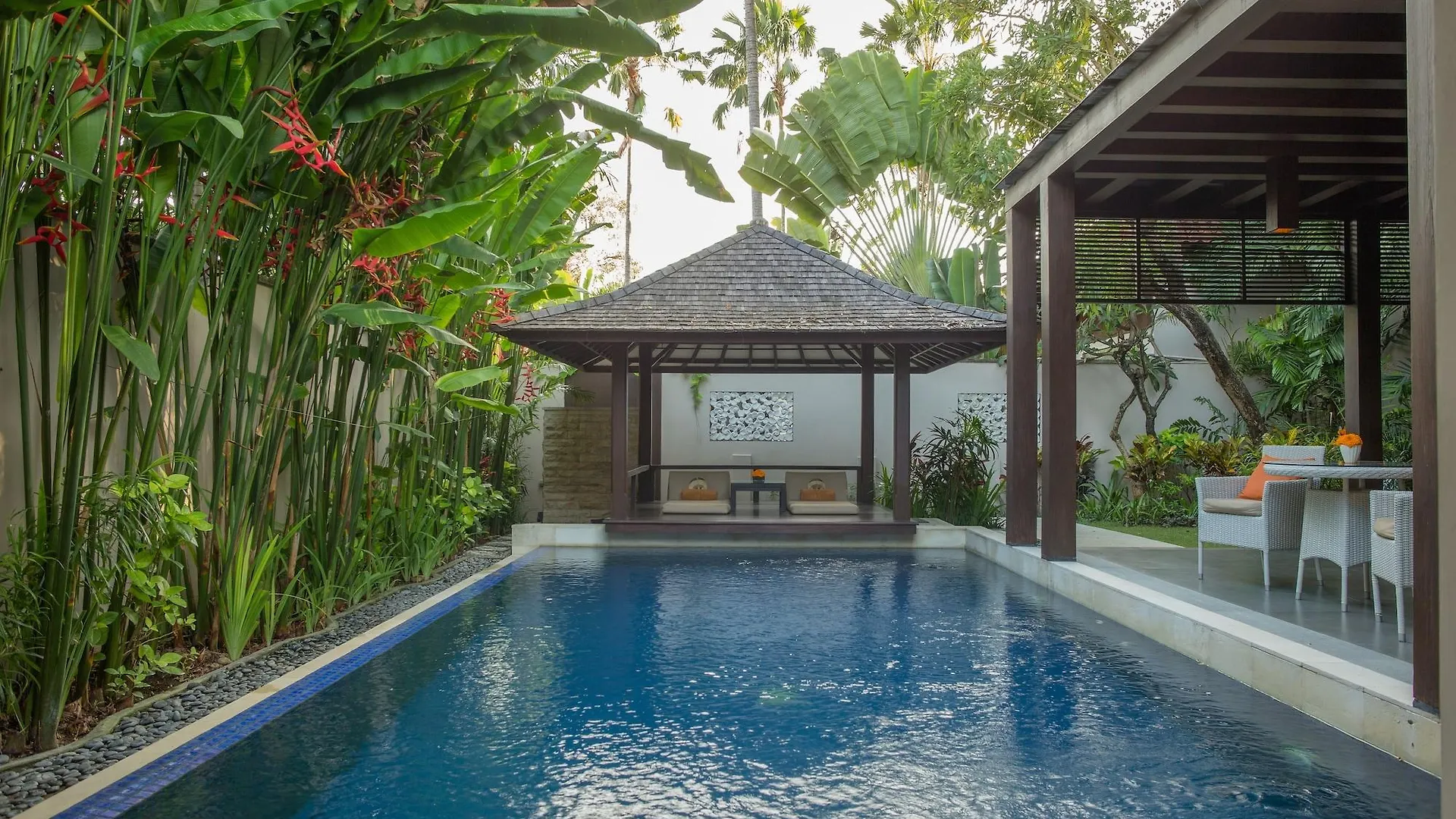 Alaya Dedaun Kuta Villa Legian  Legian (Bali)